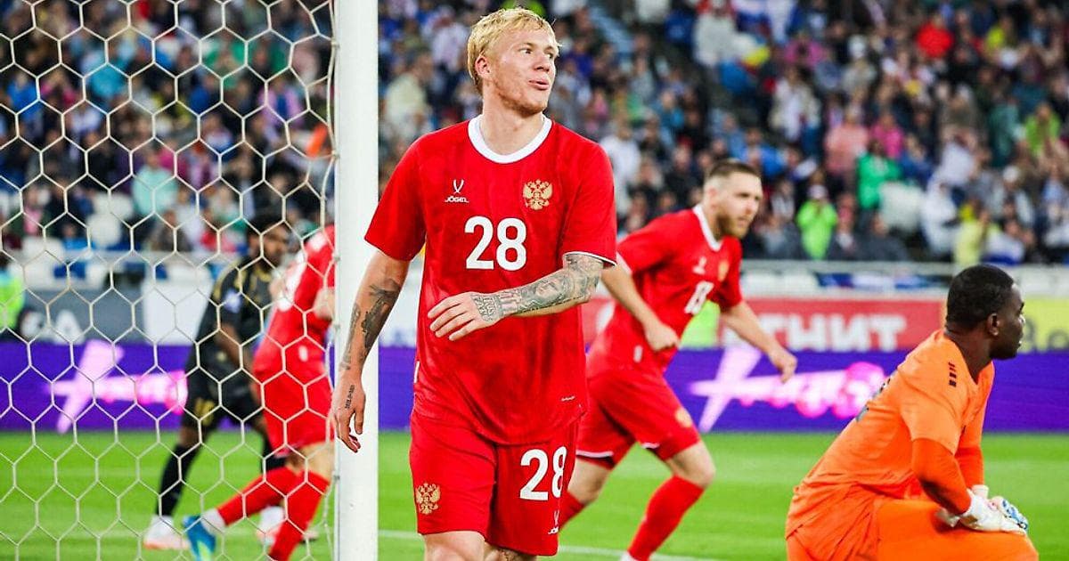 FIFA Rossiya terma jamoasini qaytarish masalasini ko'rib chiqmoqda