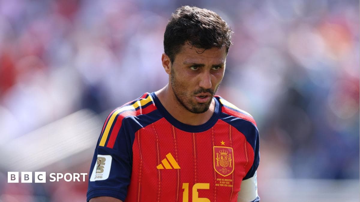 Rodri jarrohlik amaliyotini boshdan kechiradi, Enso Mareska esa transfer mish-mishlarini rad etdi