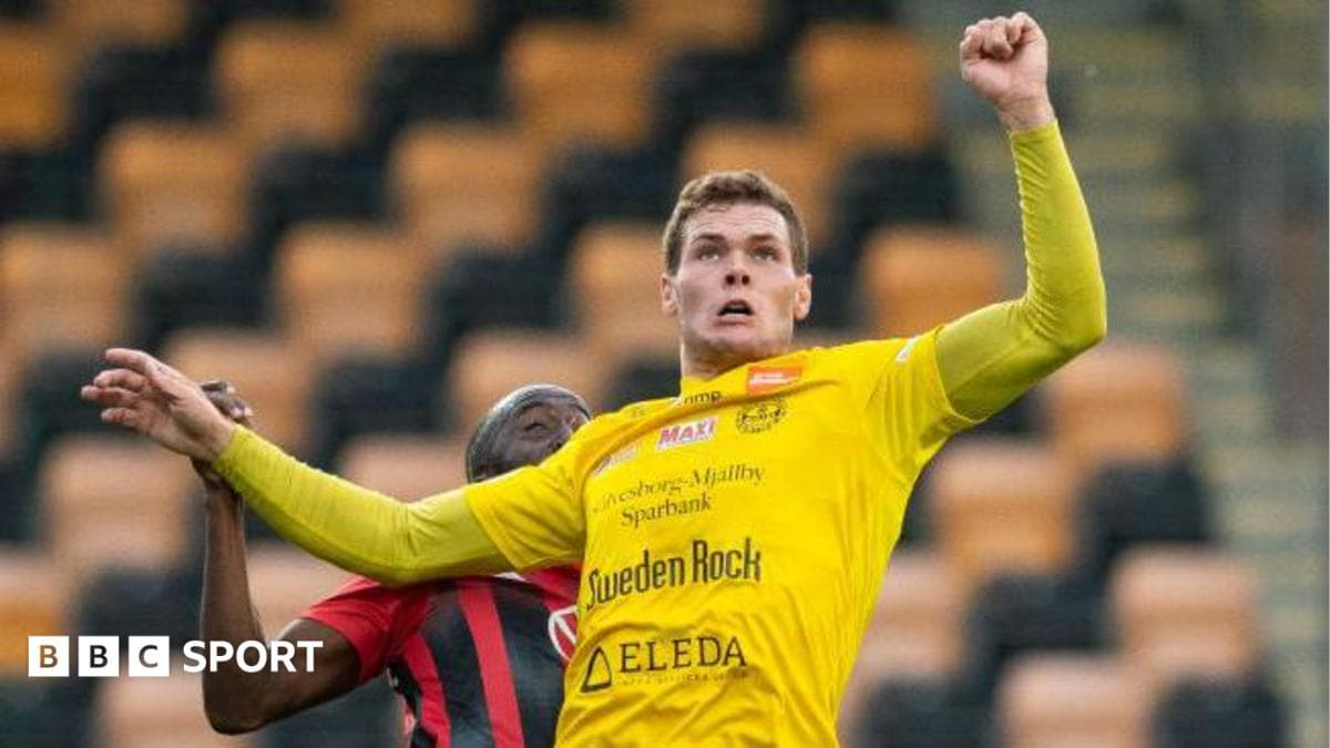 Chempionlar Ligasiga velosipedda boradigan, avvaliga sendvich sotgan hujumchi haqida