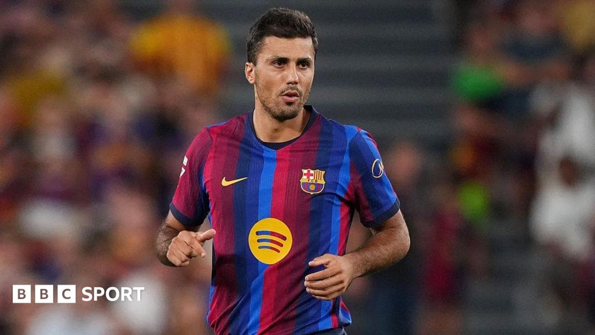 «Barselona» yarimhimoyachisi Rodri «Valensiya» jamoasidan uzr so'radi
