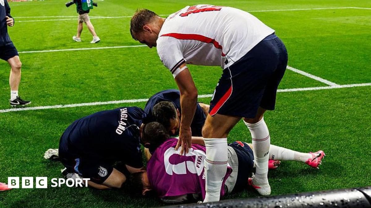 Angliya terma jamoasi futbolchilari reklamalar to'sig'idan sakramaslikka chaqirildi