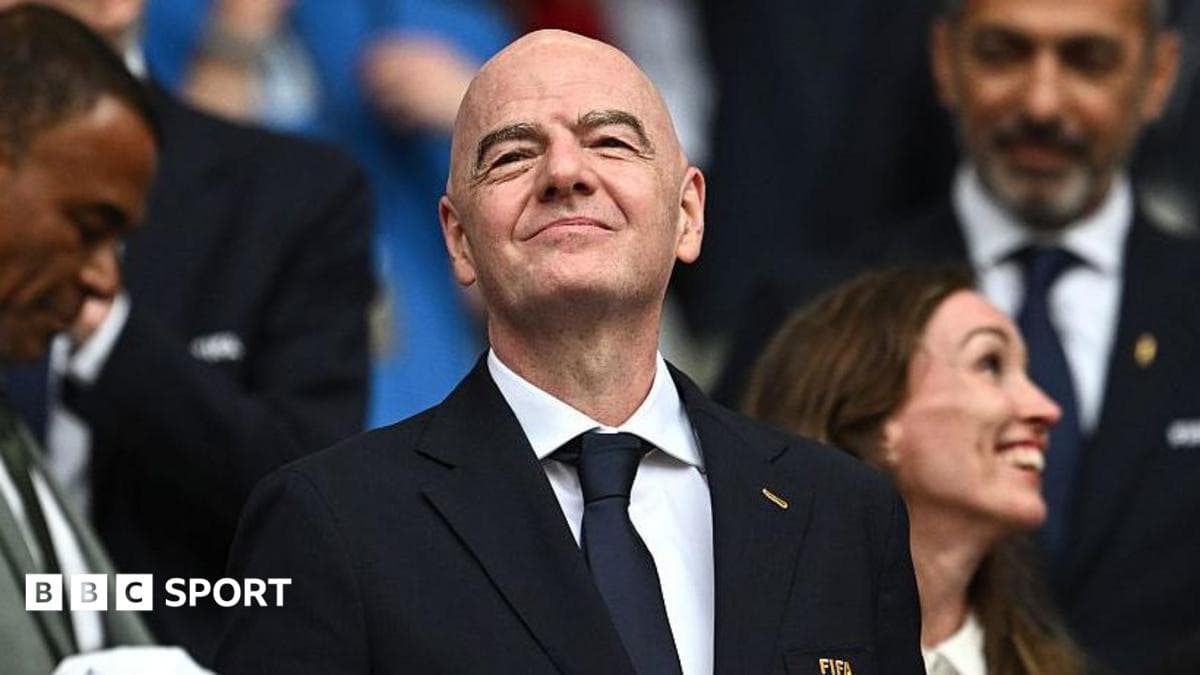 MakKallister Geyan Infantino qarshiligida Uelsning pozitsiyasidan faxrlanmoqda