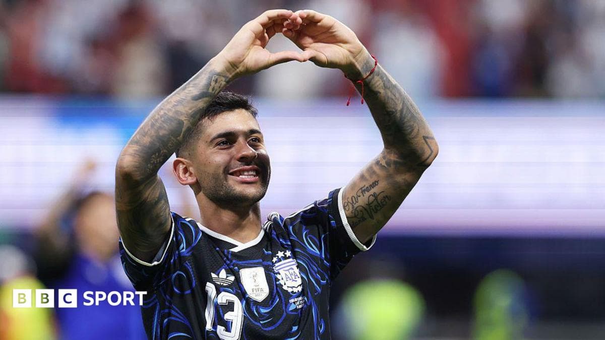Kristian Romero Gari Nevillning tanqidlariga javob qaytardi