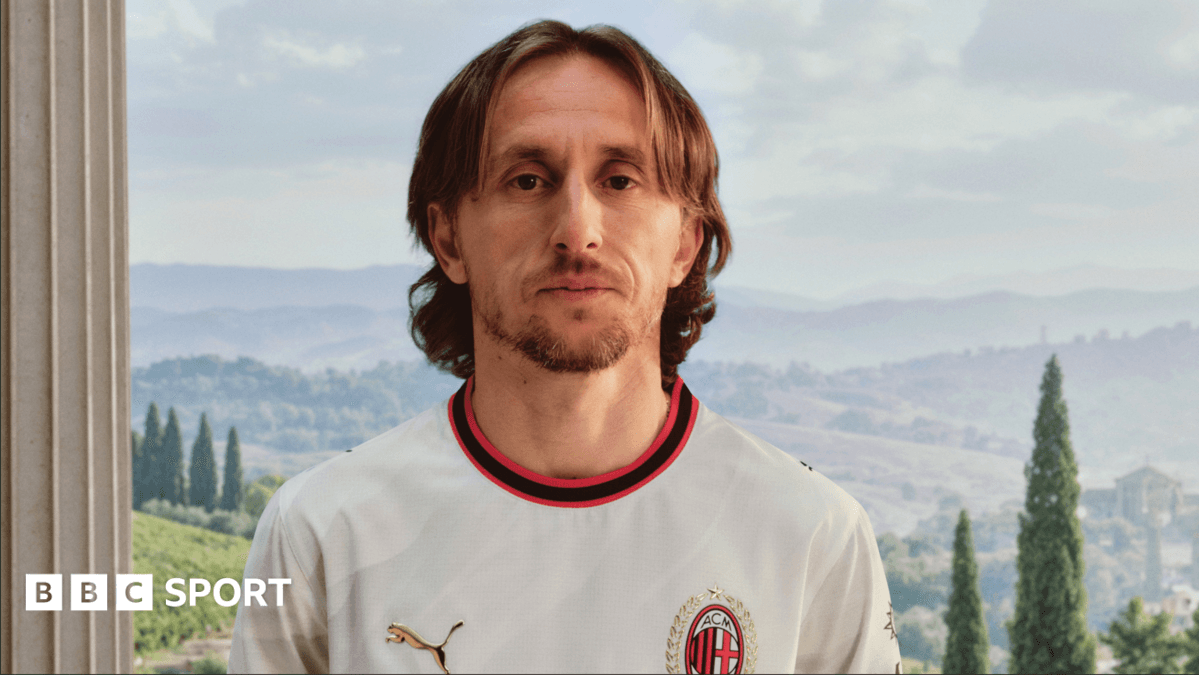 Luka Modrich 40 yoshida «Milan» bilan shartnomani uzaytirdi